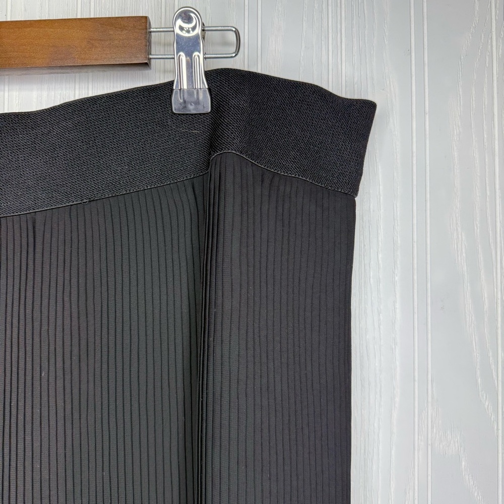 Alfani Woman fully lined black midi skirt with pleated ruffle size 2X - Picture 3 of 6
